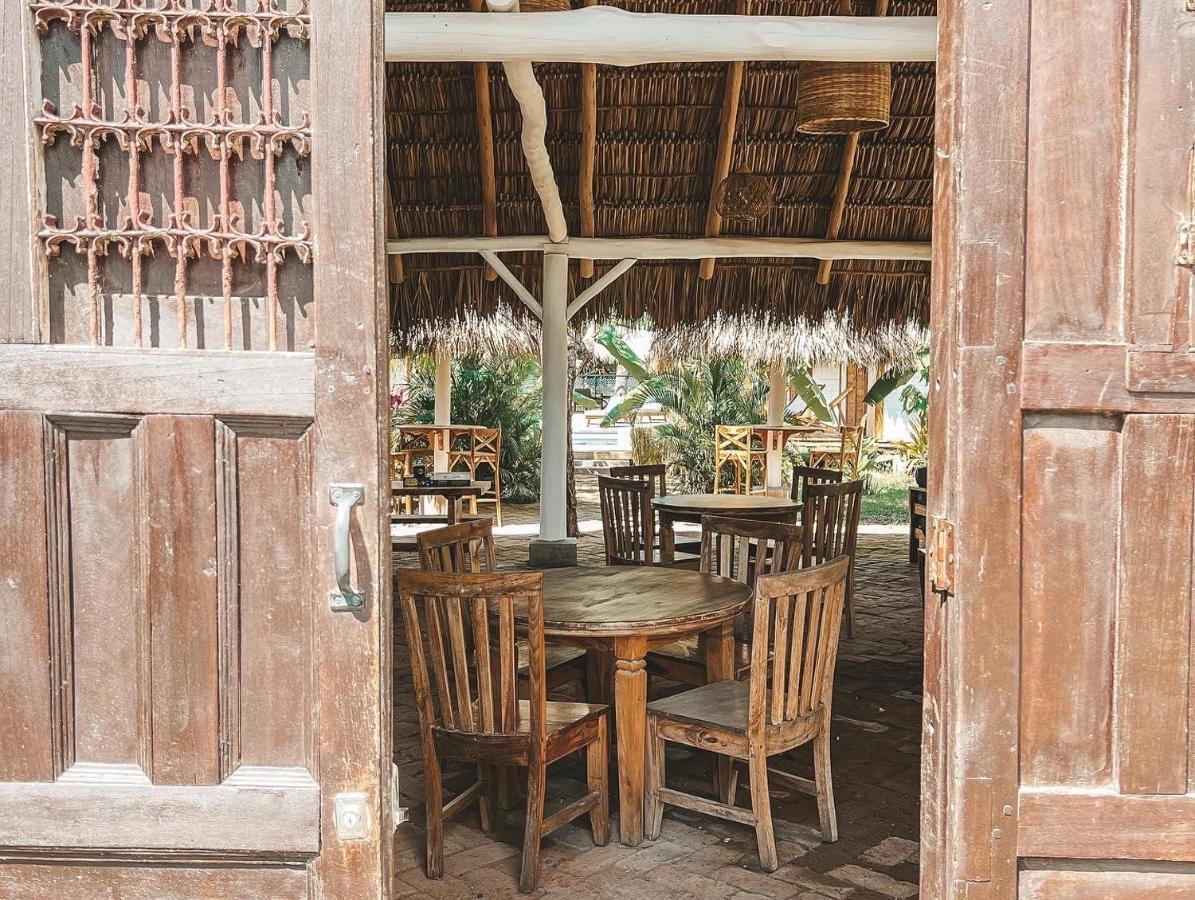 Monoloko Lodge Попойо Экстерьер фото